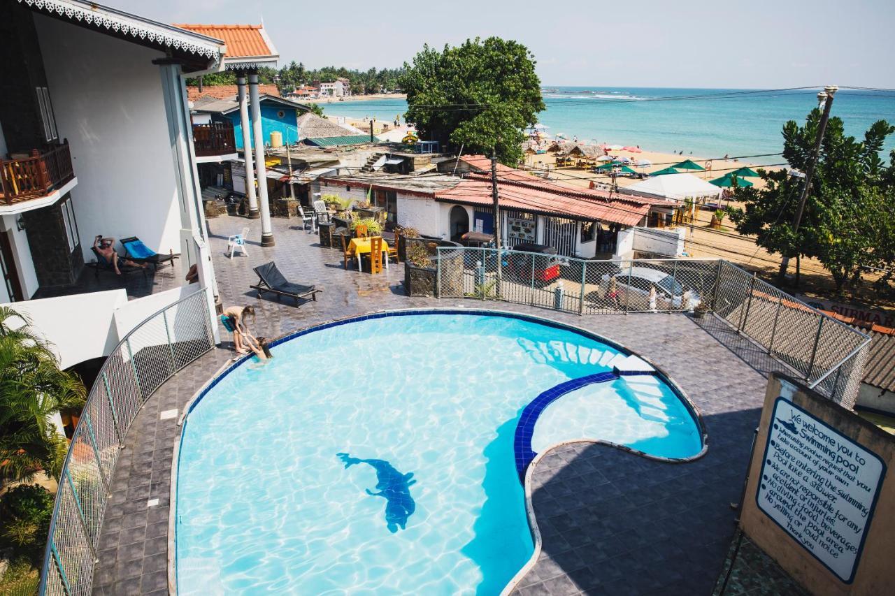 Hotel Neptune Bay Unawatuna Beach Exterior photo