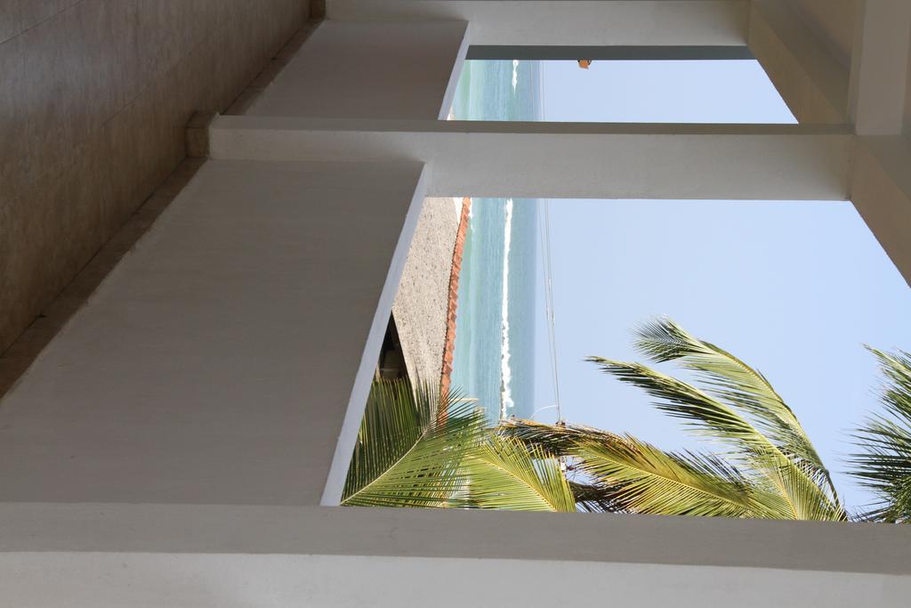 Hotel Neptune Bay Unawatuna Beach Exterior photo